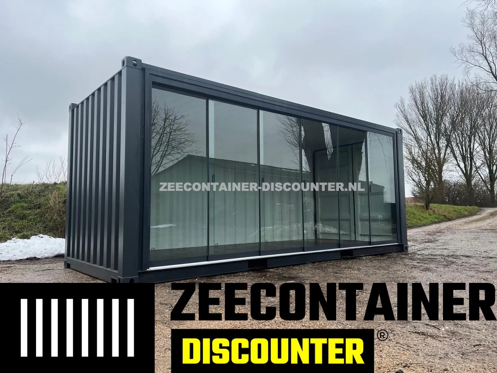 20ft Zeecontainer met Glazen Schuifpui Zonder Middenstaander – Premium Uitvoering Zeecontainer Discounter