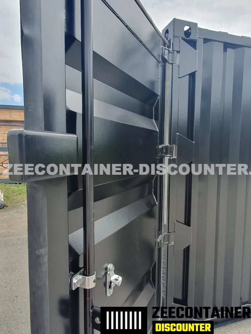 4ft opslagcontainer 1530kg Draagvermogen – RAL 9005 Gitzwart – Nieuw - Zeecontainer Discounter