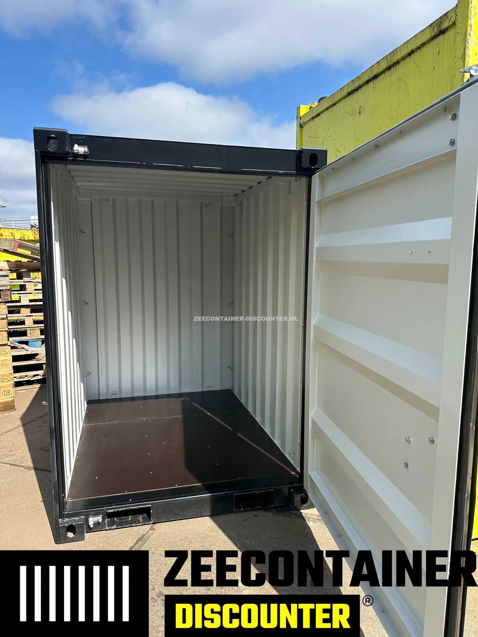 5ft opslagcontainer 1530kg Draagvermogen – RAL 9005 Gitzwart – Nieuw - Zeecontainer Discounter