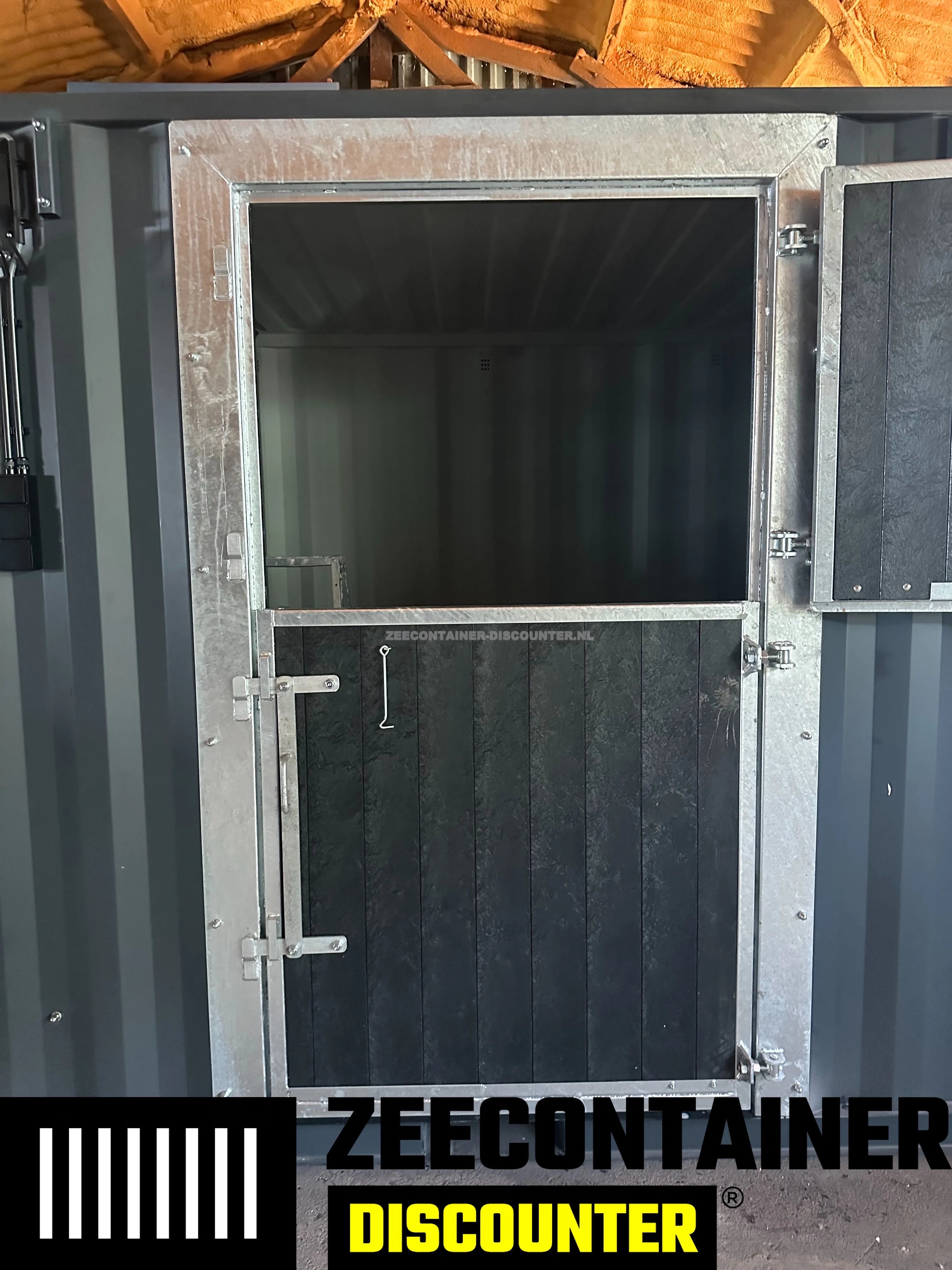 Modificatie: Extra Tweedelige Staldeur 1,20 x 2,20 m Zeecontainer Discounter