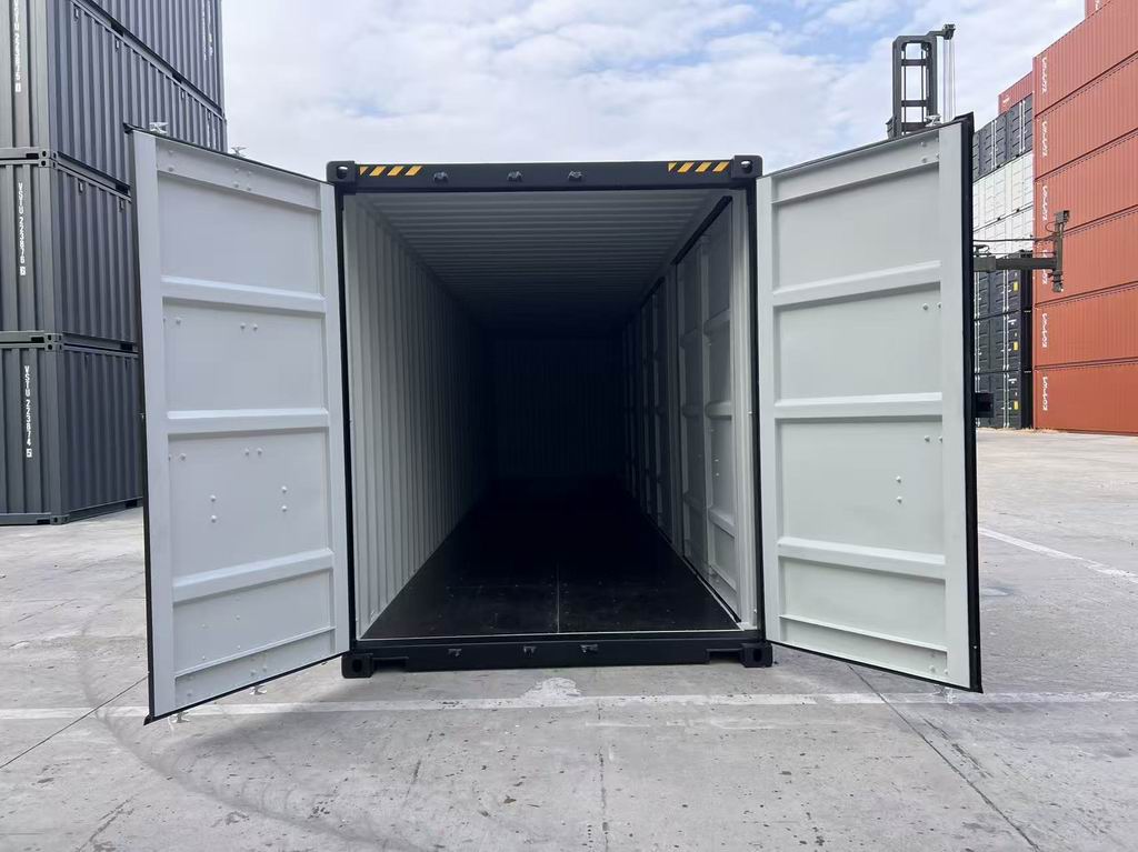 40ft High-Cube met 4 Zijdeuren – Zeecontainer RAL 9005 – Nieuw (CSC) Zeecontainer Discounter