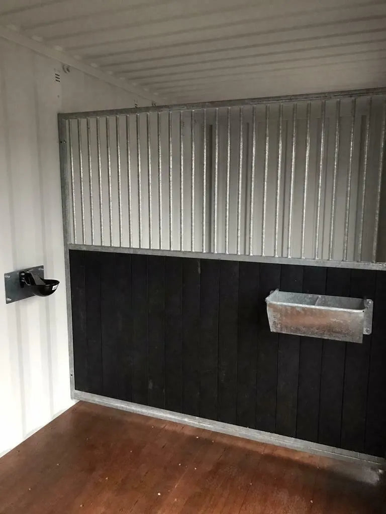Modificatie: Voerbak voor Paardencontainer Zeecontainer Discounter