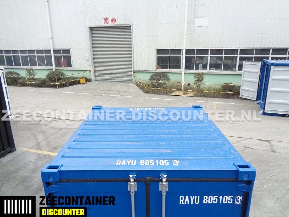 8ft Opslagcontainer 5100kg Draagvermogen met Slotkast – RAL 5010 – Nieuw - Zeecontainer Discounter
