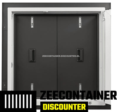 Modificatie: Raam in containerwand Plaatsen Zeecontainer Discounter