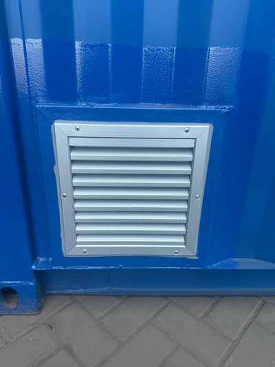 Klein lamellenrooster alumium met vlieggaas | 300mm x 300mm Zeecontainer Discounter